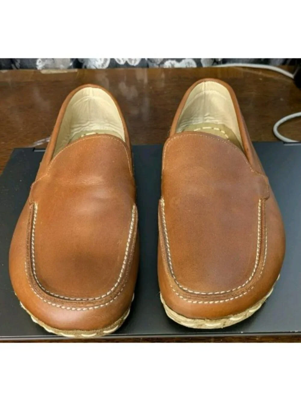 Size 8.5 Atlantis Lion Brown Leather Barefoot Mocassins Copper Rivet
